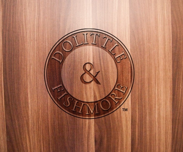 dolittle-wood-logo-mockup-web dolittle-wood-logo-mockup-web